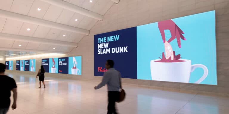 Ecrane LED Aeroport traffic LED display airport corridor